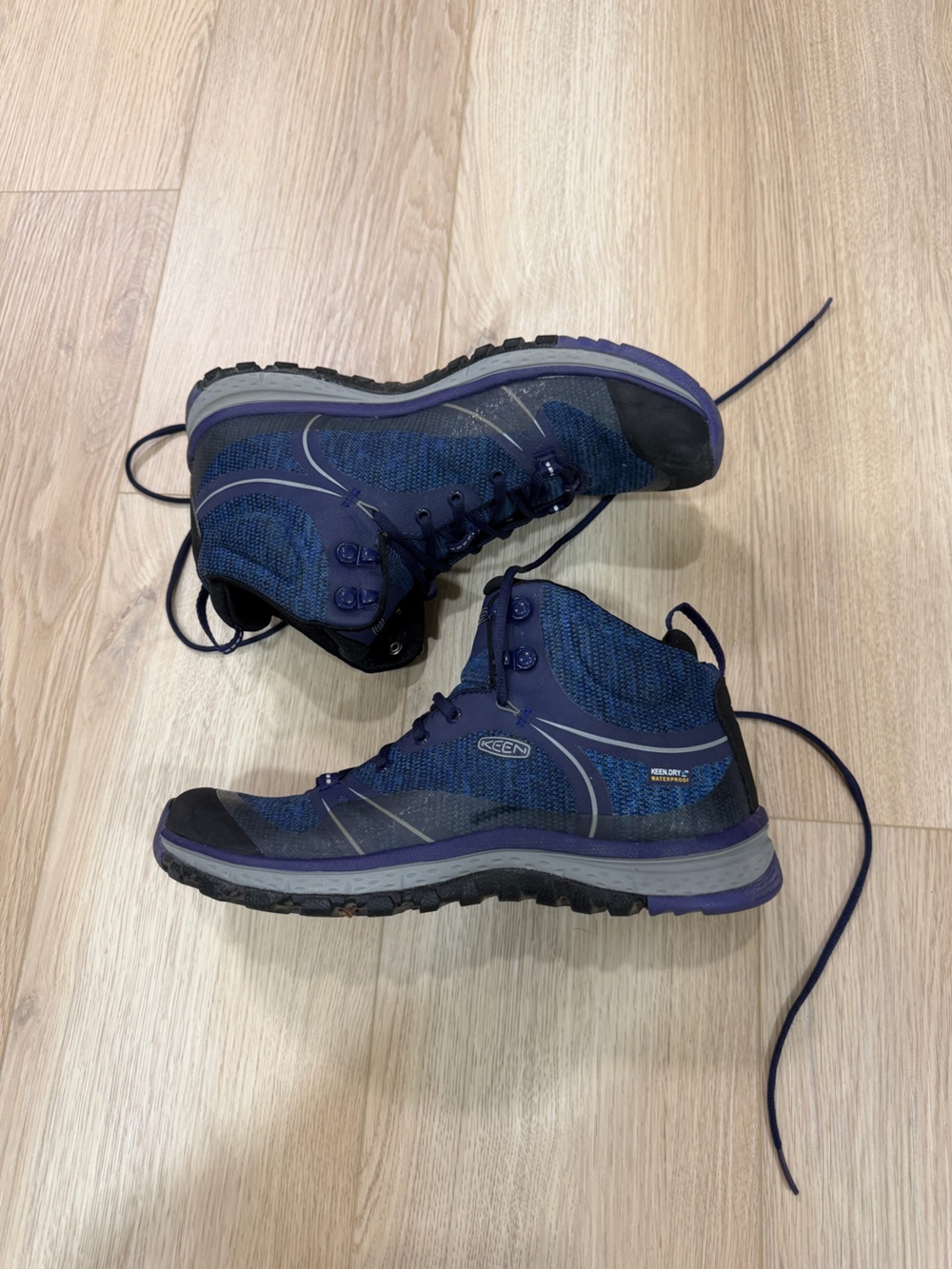 KEEN Women’s Terradora Trail Hiking Boots